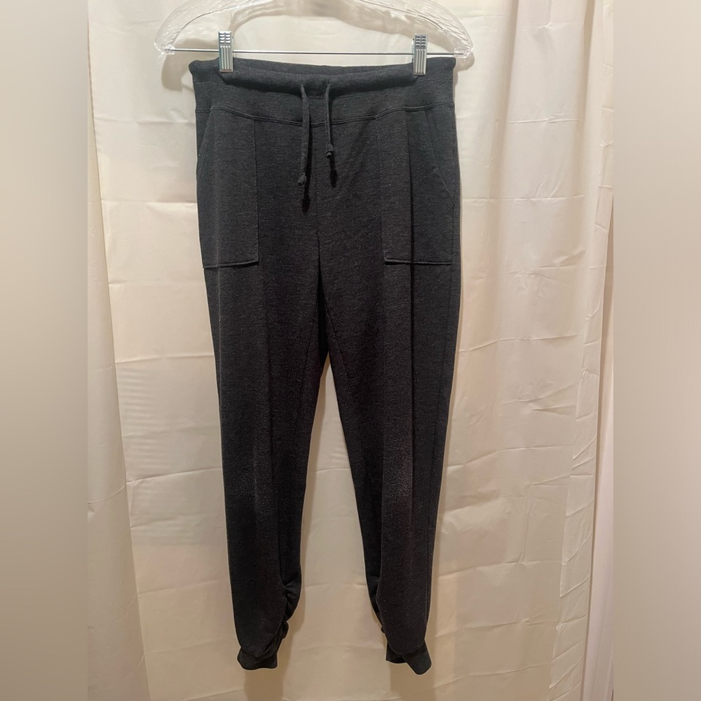 Harmony Balance gray joggers, size small